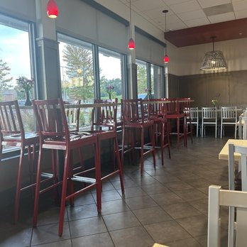 Chick-fil-A - Dining area - Fast Food Near Me - West Saint Paul, Minnesota Chick-fil-A - Dining area - Fast Food Near Me - West Saint Paul, Minnesota
