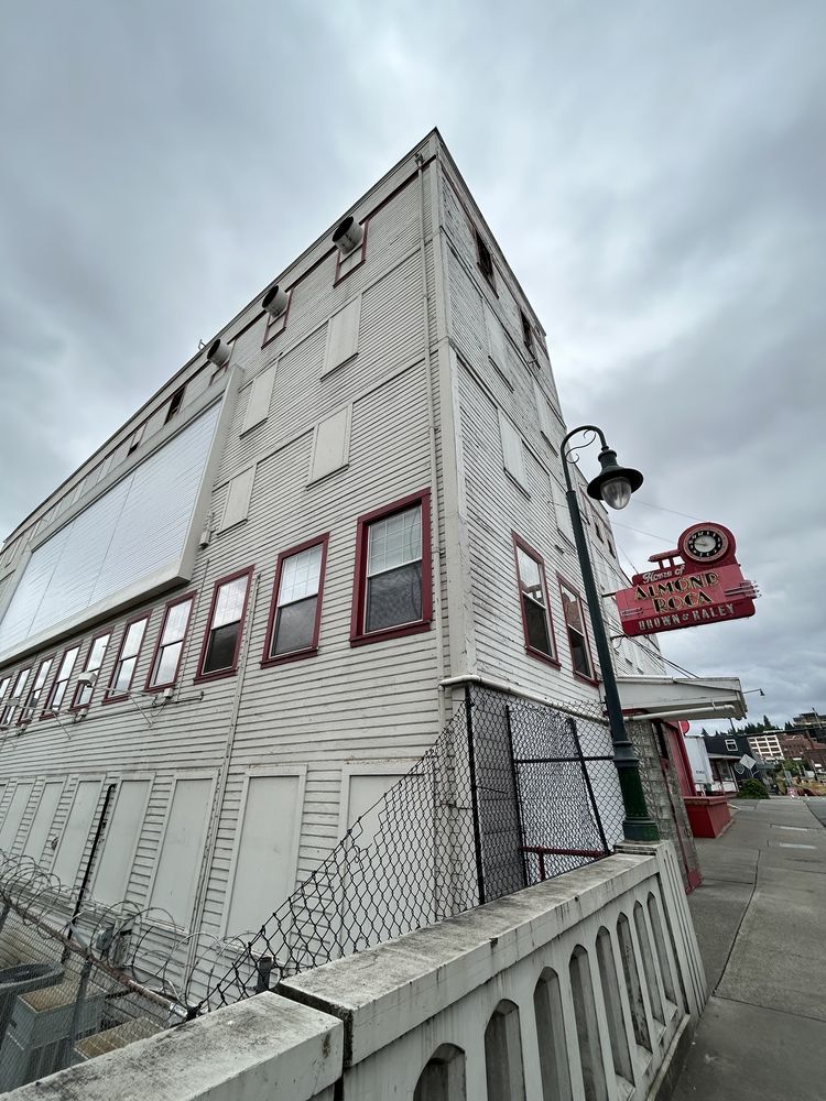 BROWN & HALEY Updated September 2024 81 Photos & 69