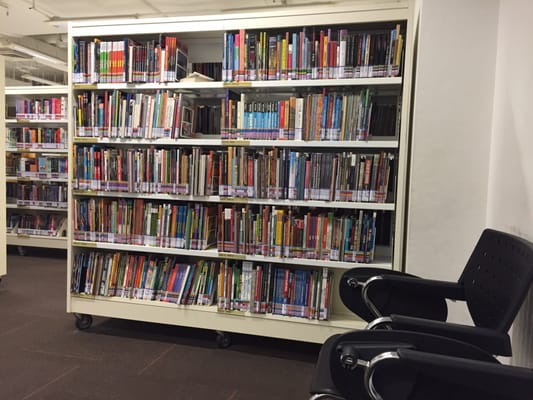 Clementi Public Library by null
