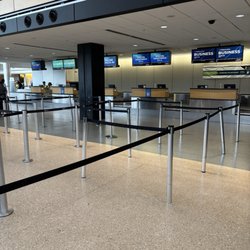 Philippine Airlines - Check-in Counters
