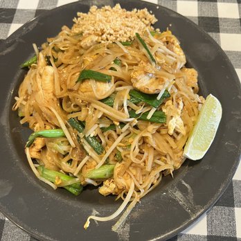Thai Koon Kitchen - Pad Thai - Thai Near Me - West Chester, Ohio Thai Koon Kitchen - Pad Thai - Thai Near Me - West Chester, Ohio