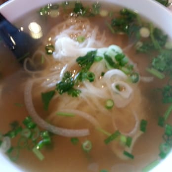 Pho Saigon Pearl - regular pho with soggy noodles about $6.50 - not good!! - Vietnamese Near Me - Irvine, California Pho Saigon Pearl - regular pho with soggy noodles about $6.50 - not good!! - Vietnamese Near Me - Irvine, California
