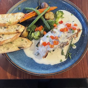 MayaFlor - Salmon with white wine cream sauce - Breakfast & Brunch Near Me - San Francisco, California