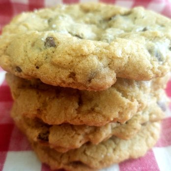 Crumbles & Marmalade - Jumbo Chocolate Chip Cookies - Cupcakes Near Me Crumbles & Marmalade - Jumbo Chocolate Chip Cookies - Cupcakes Near Me