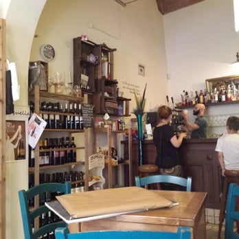 Caffè Letterario Volta Pagina - Cafes Near Me - Pisa, PI Caffè Letterario Volta Pagina - Cafes Near Me - Pisa, PI