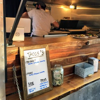 El Grito Taqueria - Best tacos in Madison - Food Trucks Near Me - Madison, Wisconsin
