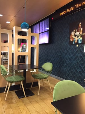 Aloft Brussels Schuman by null