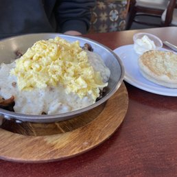 Sausage Gravy Skillet + English Muffin Sausage Gravy Skillet + English Muffin