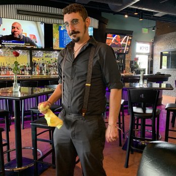 Sliced - Our fabulous server David! - Pizza Near Me - Bellingham, Washington Sliced - Our fabulous server David! - Pizza Near Me - Bellingham, Washington
