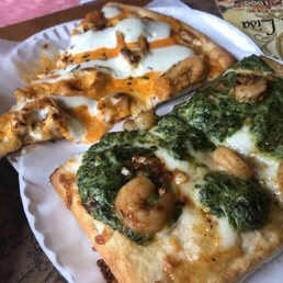 Buffalo Calamari Pizza Buffalo Calamari Pizza