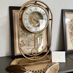 Hot Haute Hot - Clock