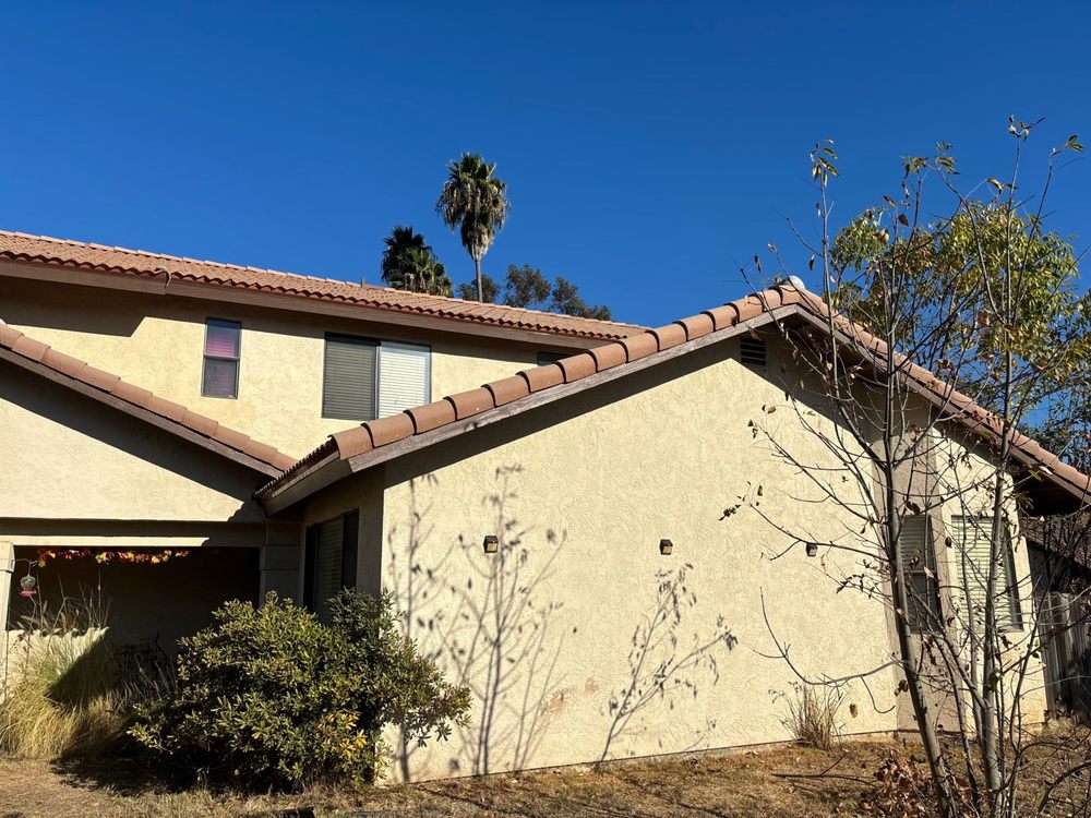 Slide of Zenith Roofing Services