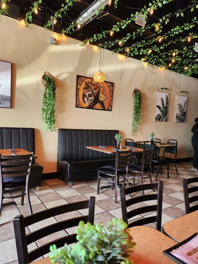 Rico’s Mexican and Latin Food