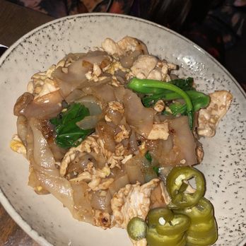 Chalong - pad see See Iew - Thai Near Me - New York, New York