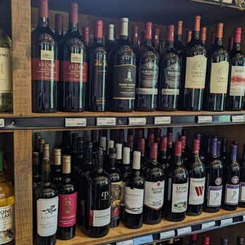 Four Corners Wine & Spirits - Beer, Wine & Spirits Near Me - East Haddam, Connecticut Four Corners Wine & Spirits - Beer, Wine & Spirits Near Me - East Haddam, Connecticut