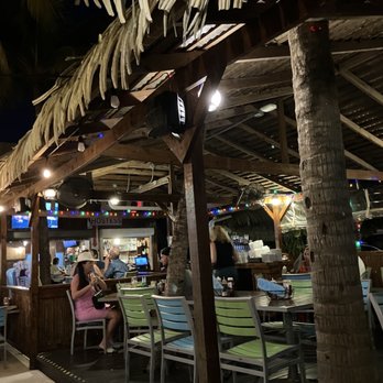 Pepper's Bar & Grill - Outdoor seating - Bars Near Me - George Town, UM