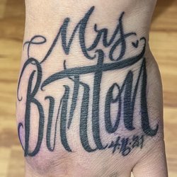 Famous Street Tattoo - Geneva - NAILED IT !!!!