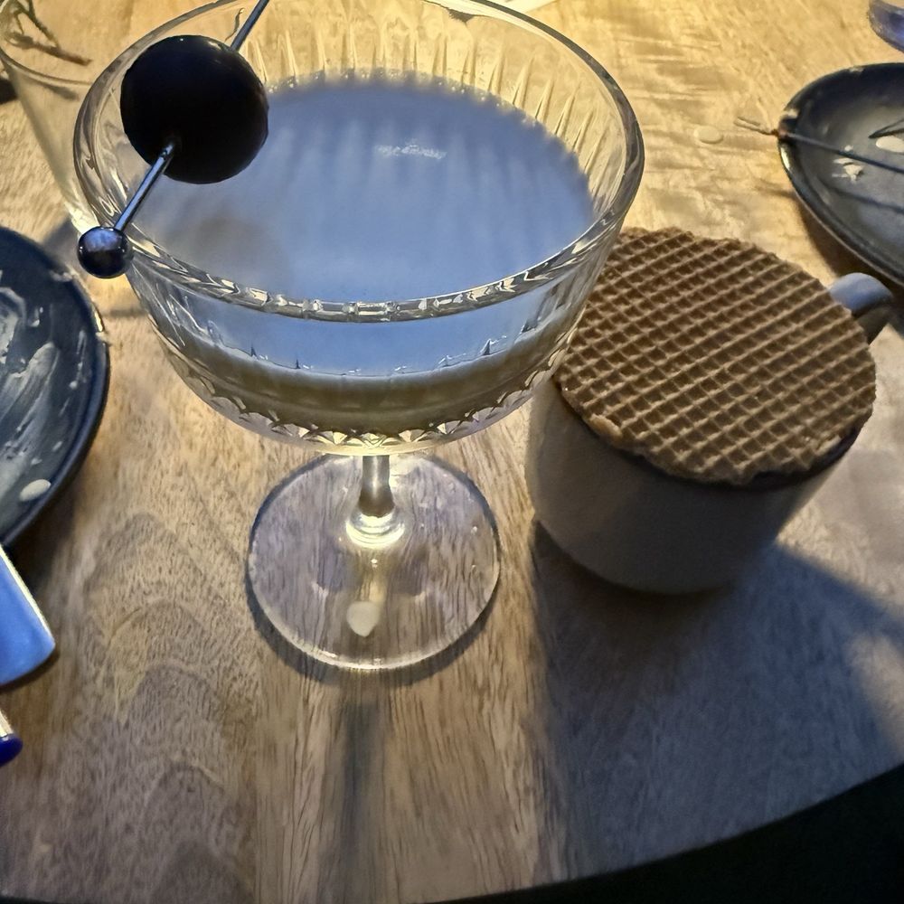 Hi-Lawn - Cocktail Bars Near Me - Washington, DC, District of Columbia