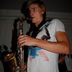 SaxOnRhytm DJ's