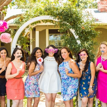 Lanie Louise Photography - Bridal Shower - bridesmaids - Session Photography Near Me Lanie Louise Photography - Bridal Shower - bridesmaids - Session Photography Near Me