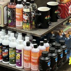 Merlins Dream Smoke Shop - Interior 16