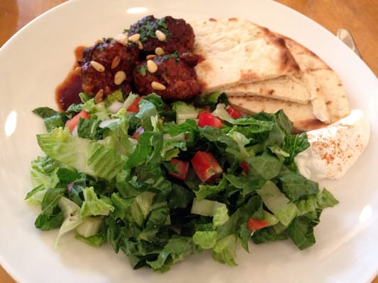 Snack Taverna by null