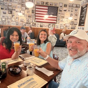 Downtowner Restaurant - Breakfast & Brunch Near Me - Gulfport, Mississippi Downtowner Restaurant - Breakfast & Brunch Near Me - Gulfport, Mississippi