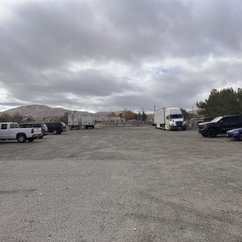 La Palma - Parking lot - Mexican Near Me - Palmdale, California