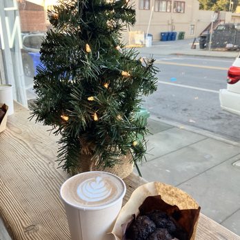 Devout Coffee - Almond milk hot chocolate and double chocolate chip muffin. - Coffee Roasteries Near Me - Fremont, California