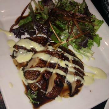 Stanford's - Grilled portobello mushrooms from happy hour - American Near Me - Seattle, Washington Stanford's - Grilled portobello mushrooms from happy hour - American Near Me - Seattle, Washington