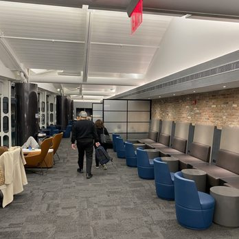 United Club - Airport Lounges Near Me - Newark, New Jersey