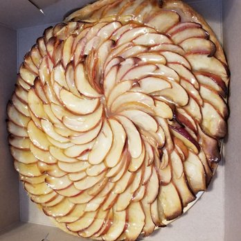 Fleur Du Jour - 10 inch apple tart - Patisserie/Cake Shop Near Me - Toronto, Ontario Fleur Du Jour - 10 inch apple tart - Patisserie/Cake Shop Near Me - Toronto, Ontario