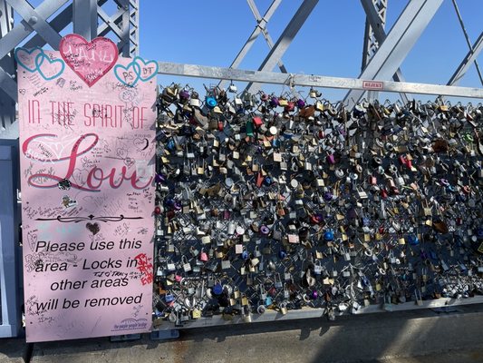 Purple People Bridge by null