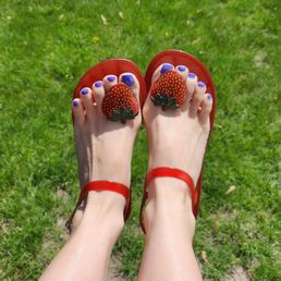 No chip pedicure No chip pedicure