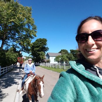Cindy's Riding Stable - Horse Boarding Near Me
