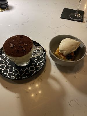 Anna's Table by null