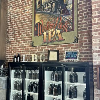 Lodi Beer Co - Inside - Breweries Near Me - Lodi, California