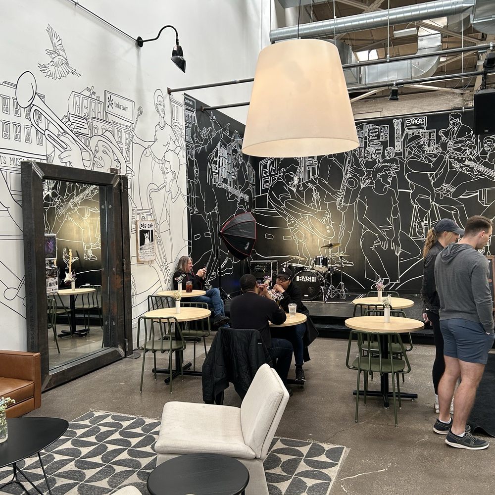 Bad Coffee - The interior - Coffee & Tea Near Me - Chicago, Illinois