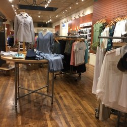 Walkabout Outfitter - Great selection of clothing for lifestyle and adventure!