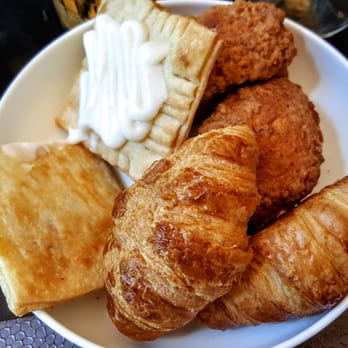Harvest Table - Pastry basket is warm, fresh, and a must get! - New American Near Me - St Helena, California Harvest Table - Pastry basket is warm, fresh, and a must get! - New American Near Me - St Helena, California