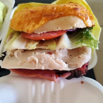 Puddletown Bagels - Food Trucks Near Me - Portland, Oregon