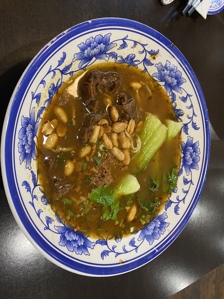 Food from Meet Noodles