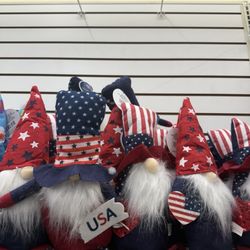 Dollar Tree - 4th of July decor