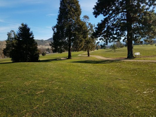 OAK KNOLL PUBLIC GOLF COURSE PRO SHOP 16 Photos 3070 Hwy 66 