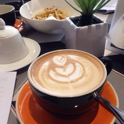 High Grounds Cafe - White Mocha