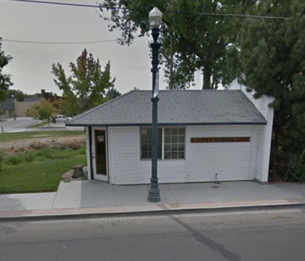 chuck-s-barber-shop-114-e-main-st-middleton-idaho-hair-salons