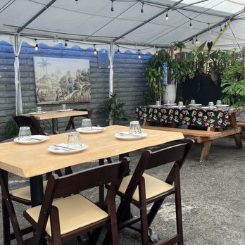 Prubechu - Outdoor dining area - Guamanian Near Me - San Francisco, California Prubechu - Outdoor dining area - Guamanian Near Me - San Francisco, California