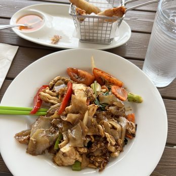 Lemongrass Thai Eatery - a plate of food - Thai Near Me - Dallas, Texas Lemongrass Thai Eatery - a plate of food - Thai Near Me - Dallas, Texas