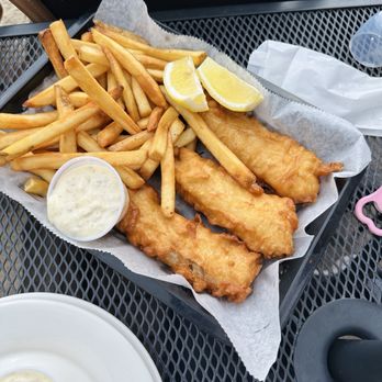 Hughie McClafferty's - Fish & Chips - Irish Pub Near Me - Lemont, Illinois