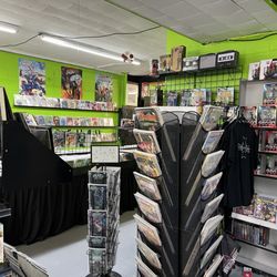 9 planets comics and collectibles